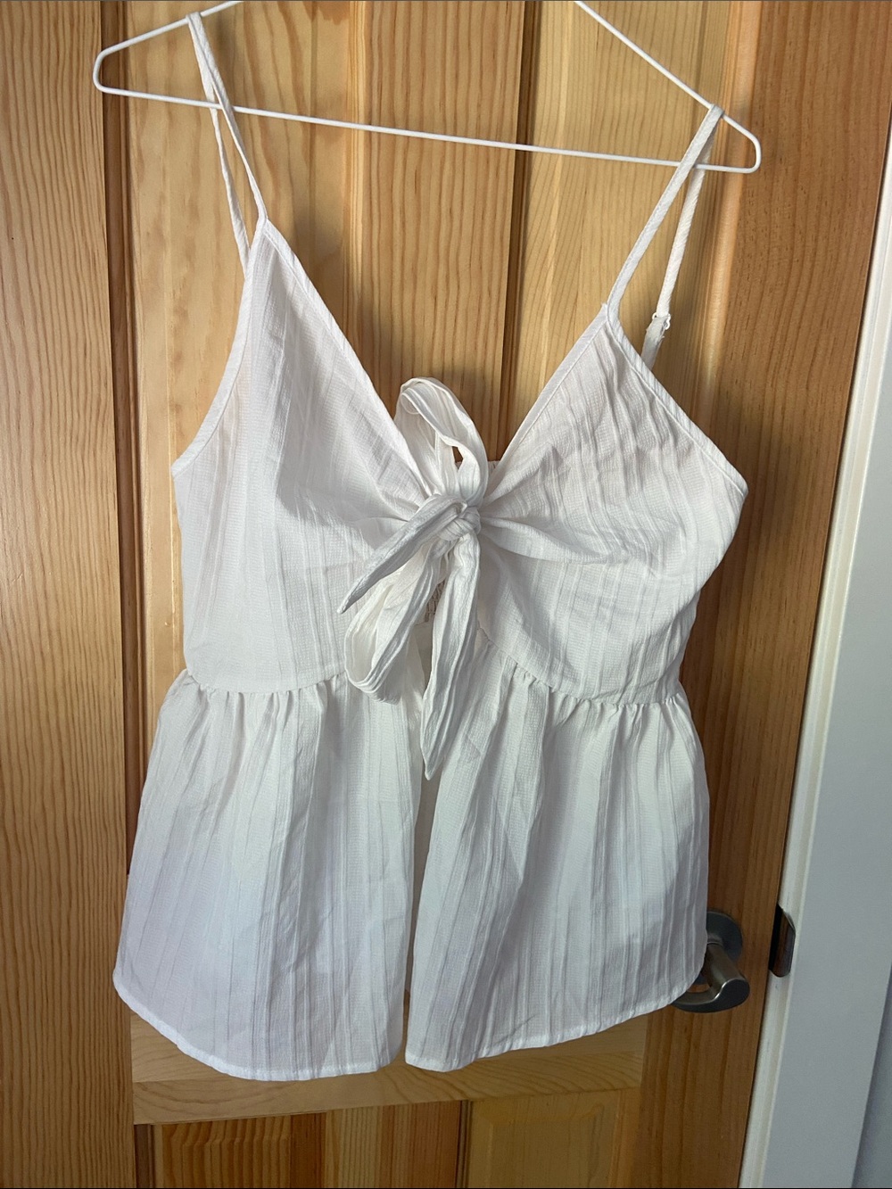 Women’s White Tie-Front Tank Top